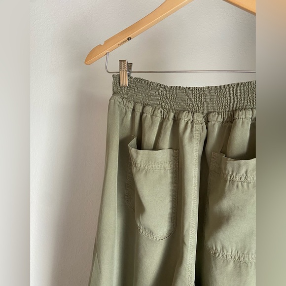 Love Tree Women's High Rise Joggers Size L Olive - Picture 3 of 5